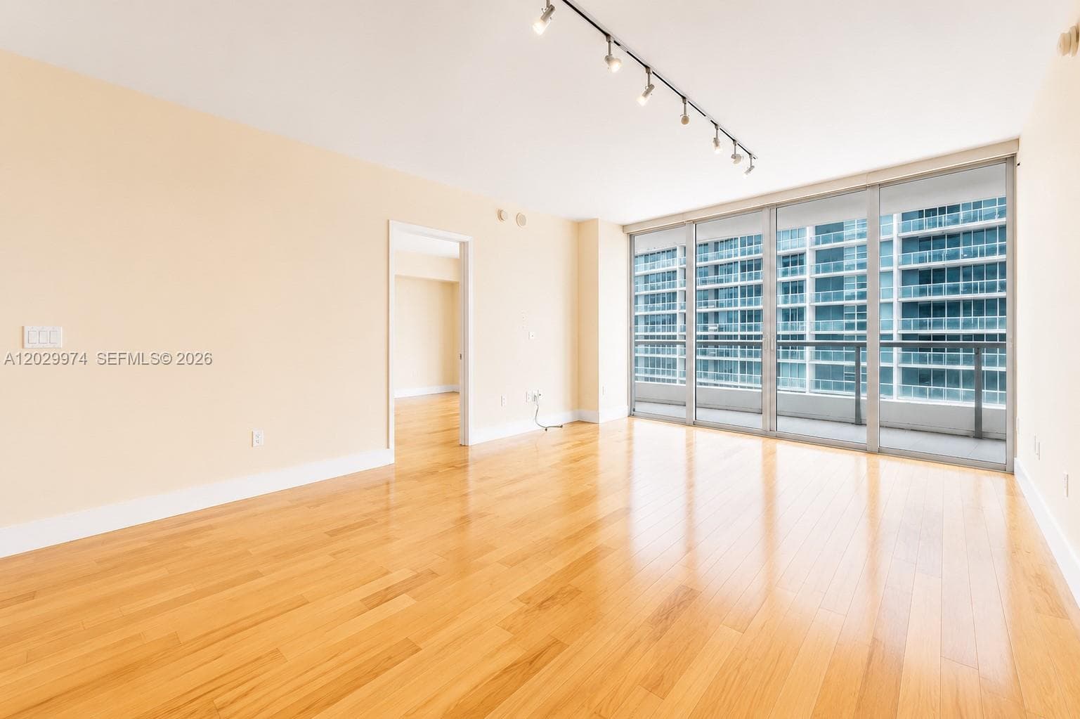 475 Brickell Ave 2909 photo 8