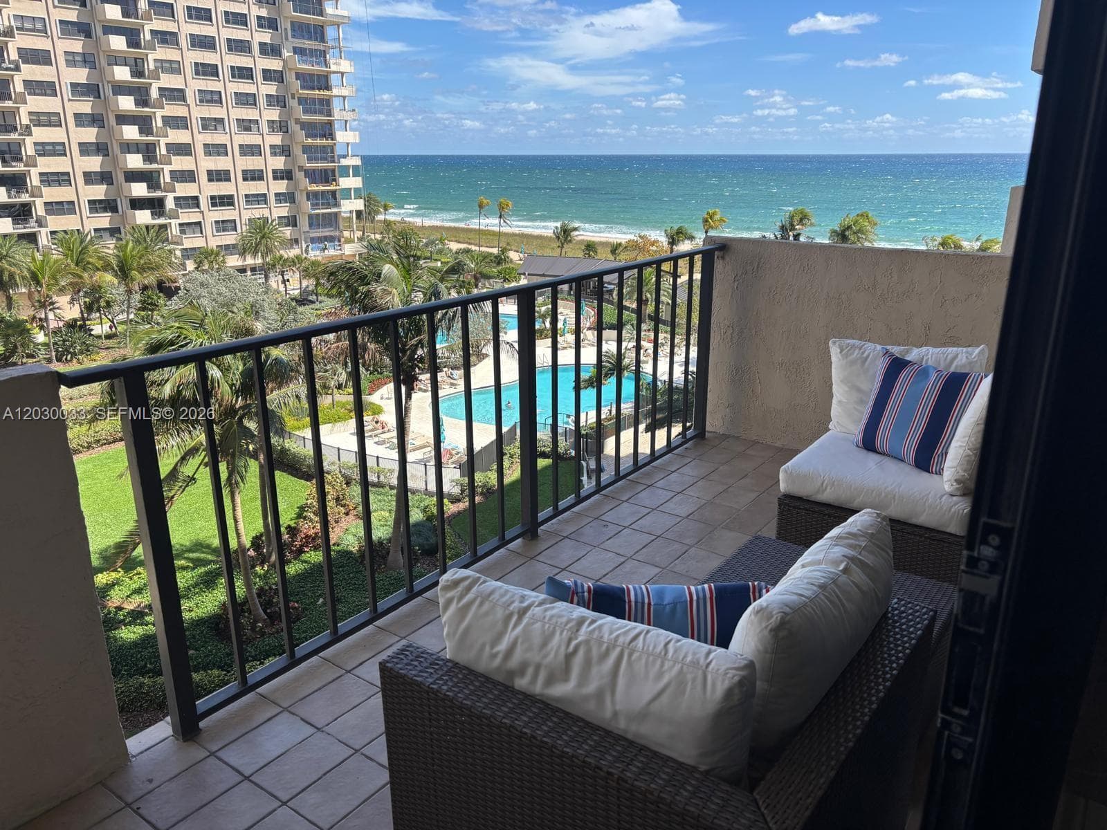 4900 N Ocean Blvd 702 photo 4