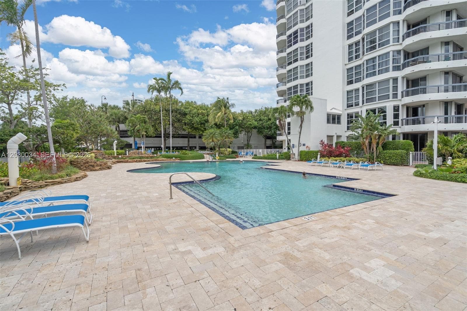 3500 Mystic Pointe Dr 1205 photo 22
