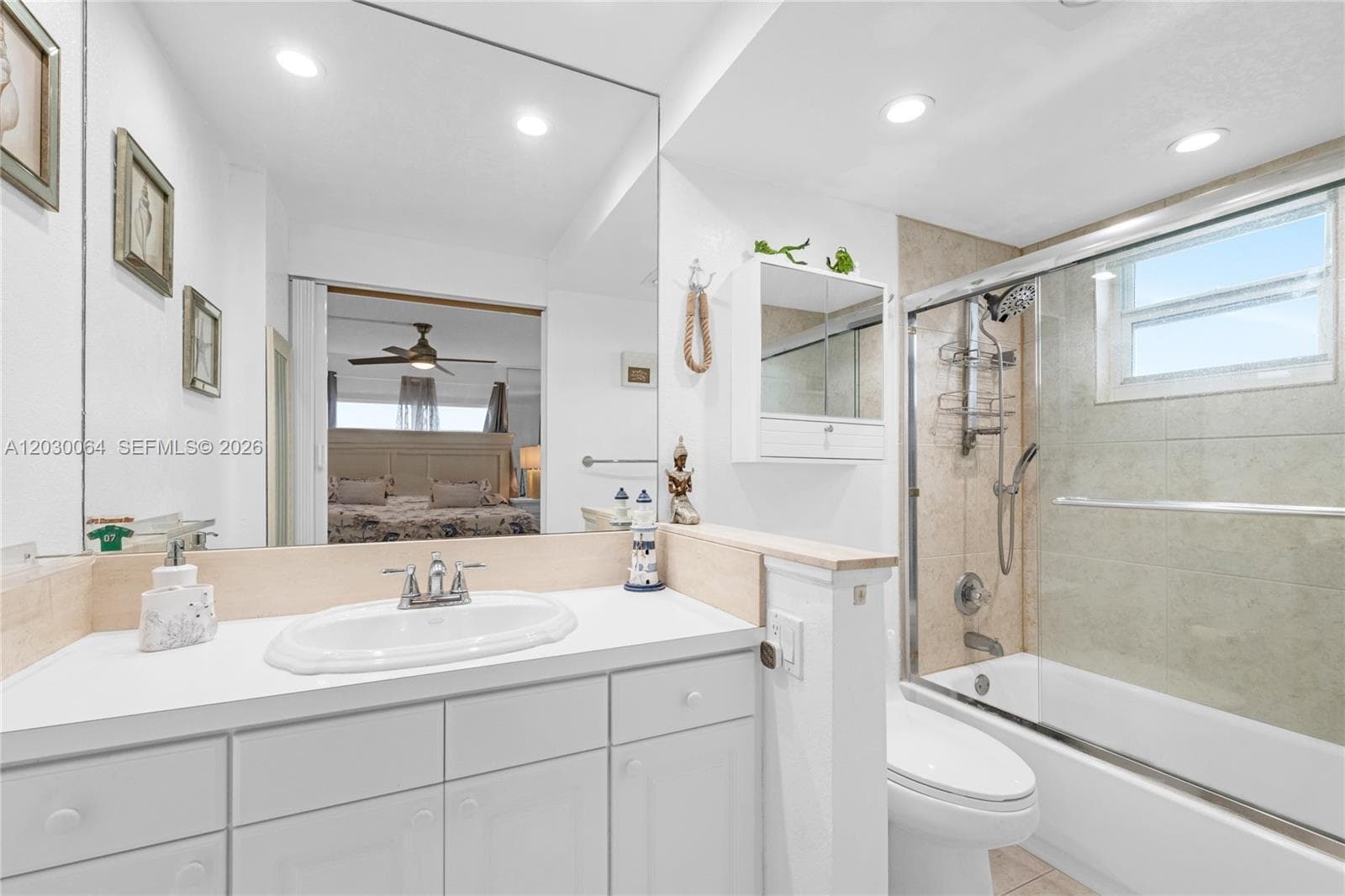 400 N Surf Rd 506 photo 20