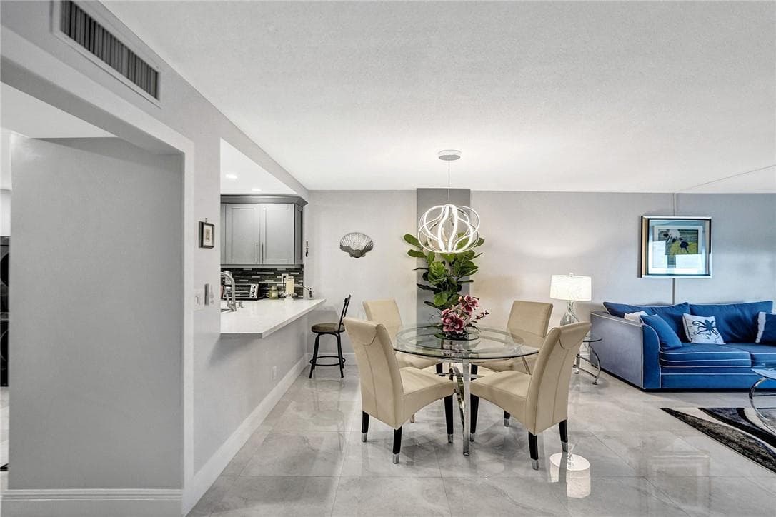 3430 Galt Ocean Drive 804 photo 7