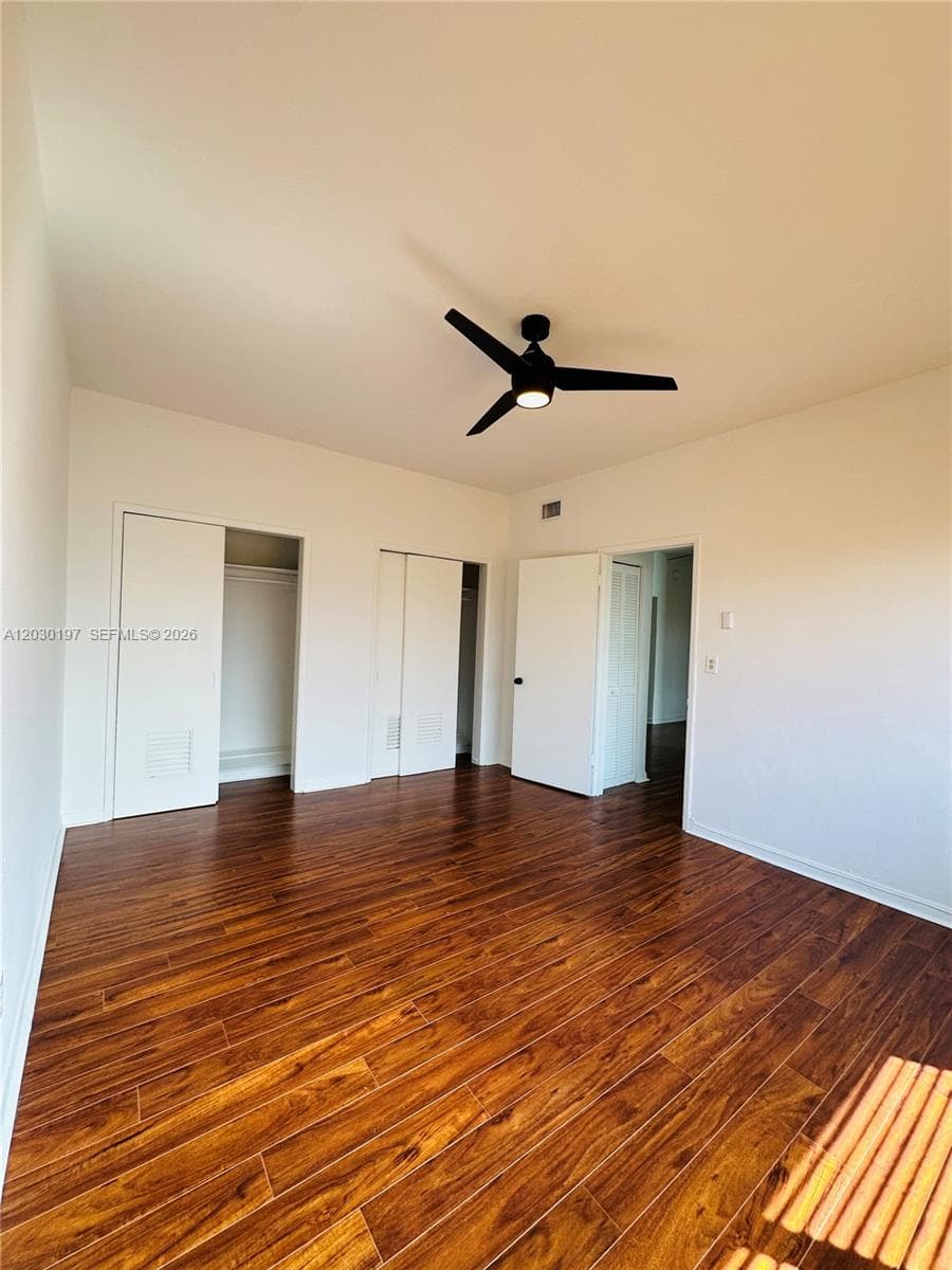 1905 Calais Dr 6 photo 14