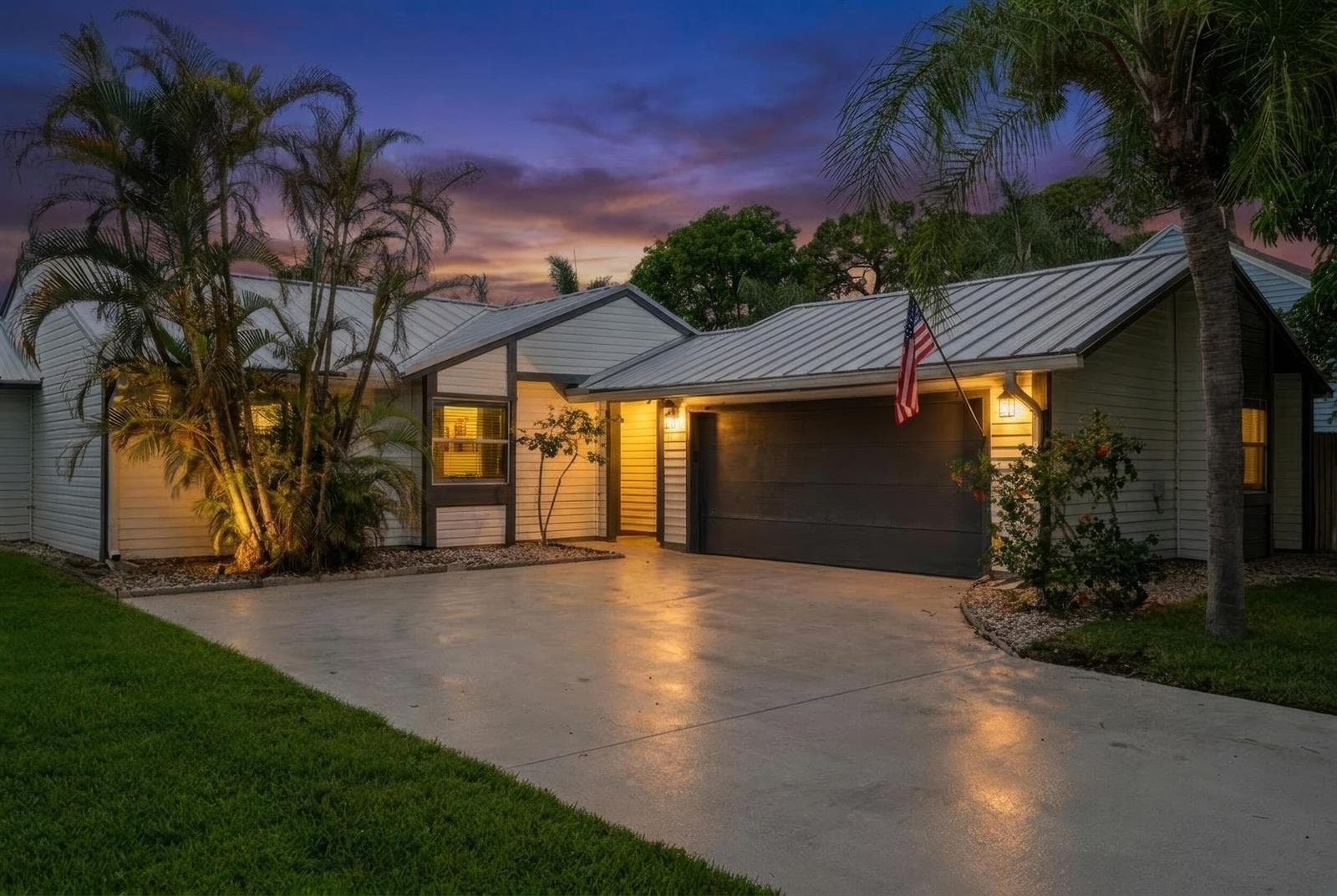 17995 Anchor Drive photo 1
