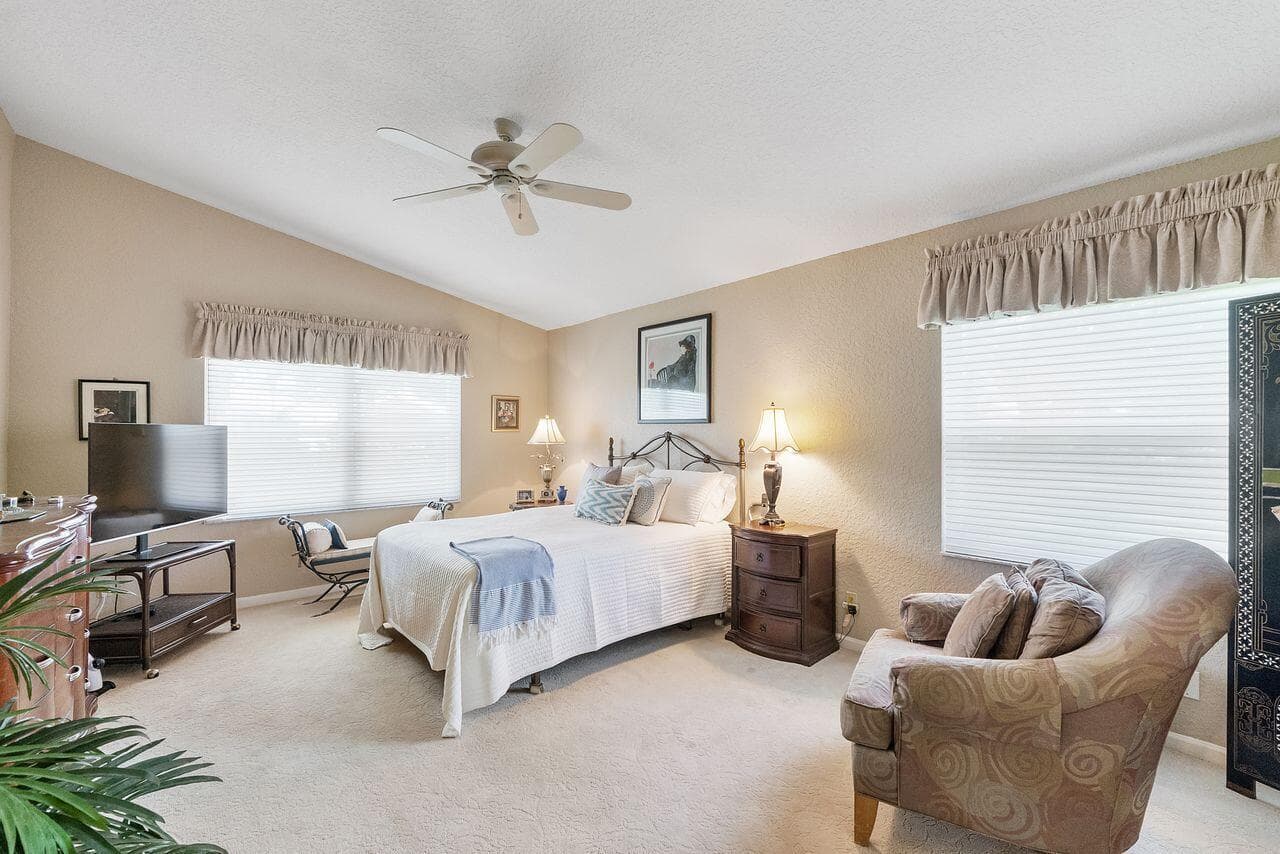 6643 Sherbrook Drive photo 8