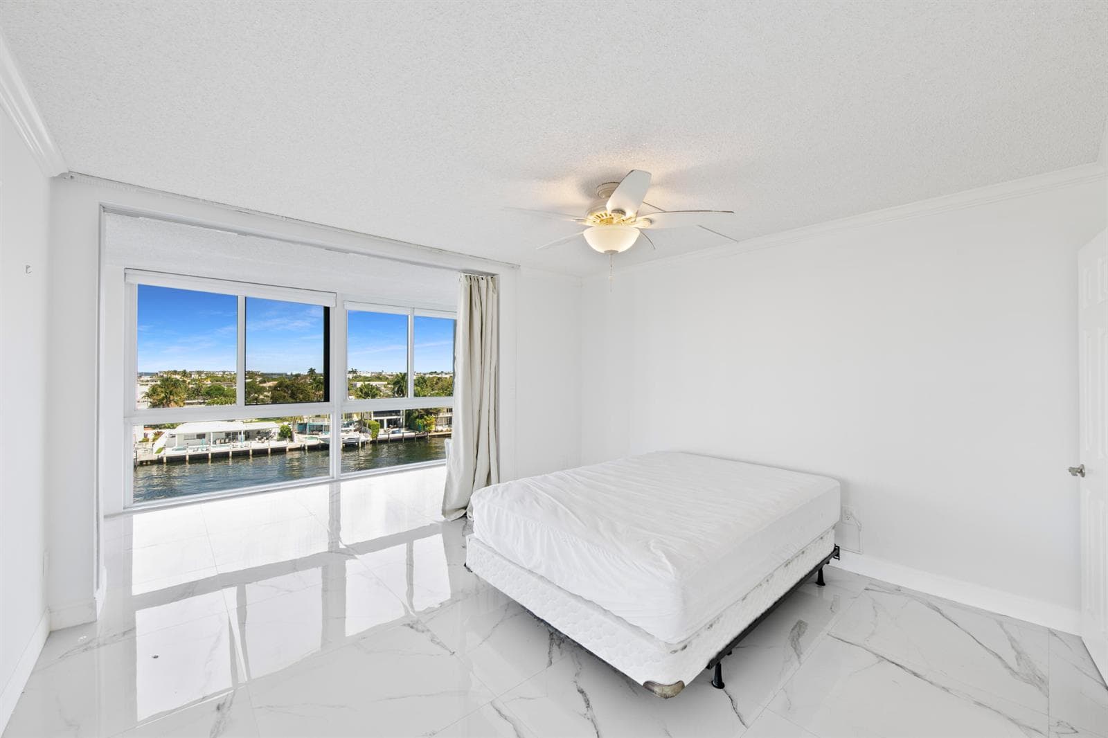 3100 NE 49th Street 601 photo 14