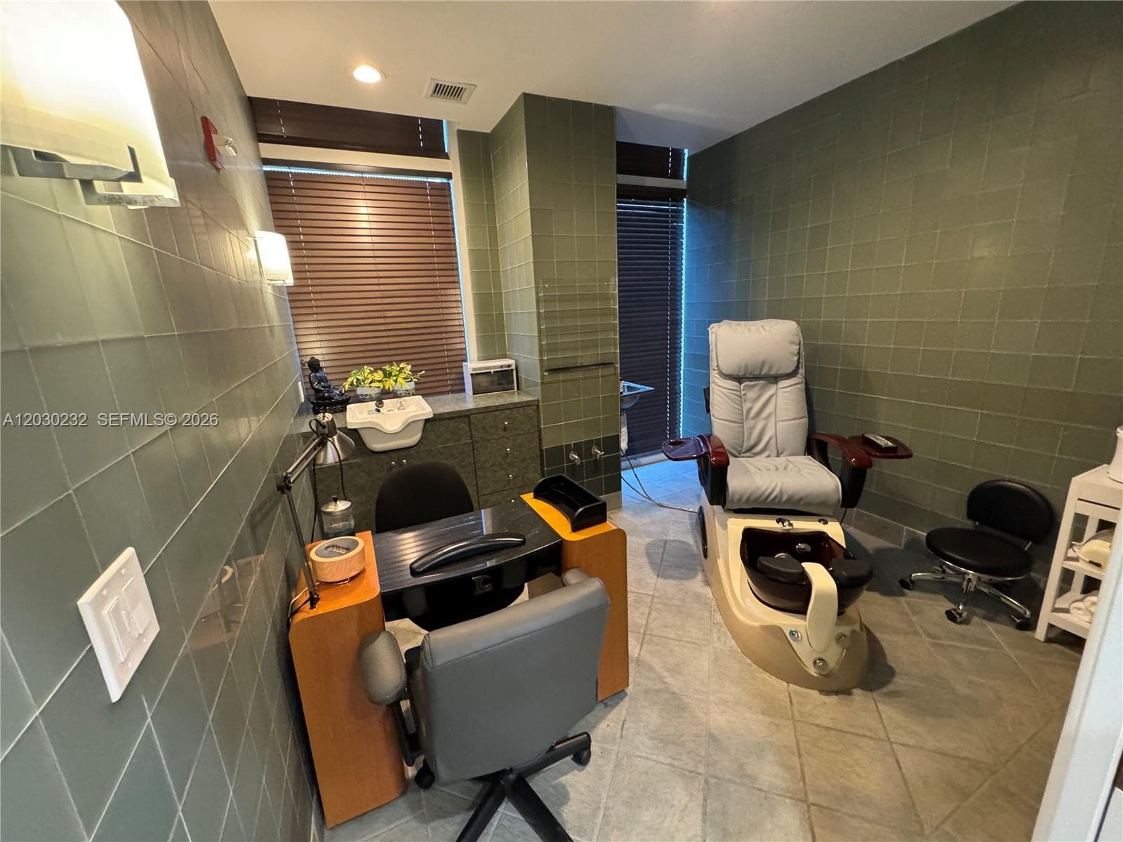 10225 Collins Ave 503 photo 23