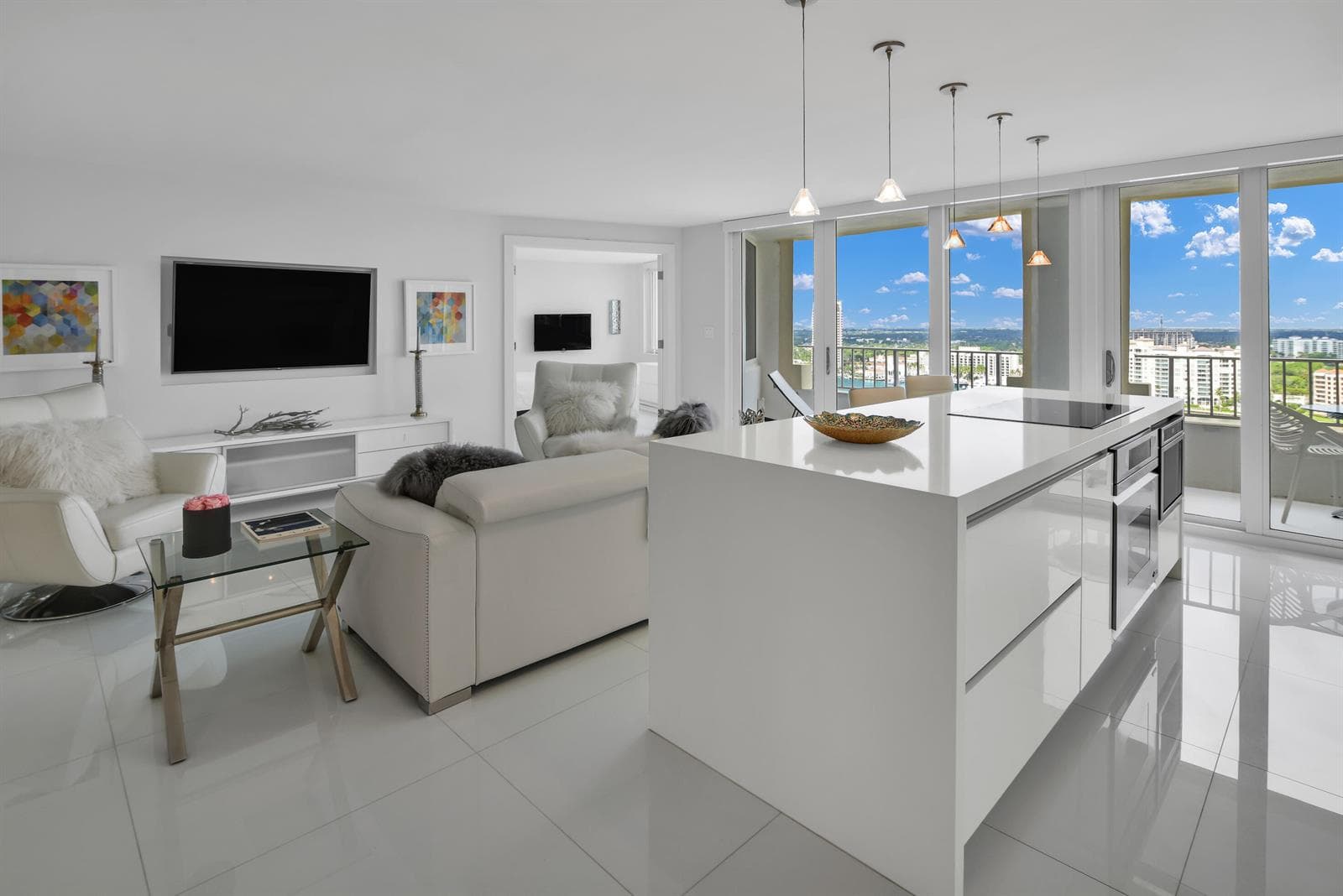 500 S Ocean Boulevard 2209 photo 2