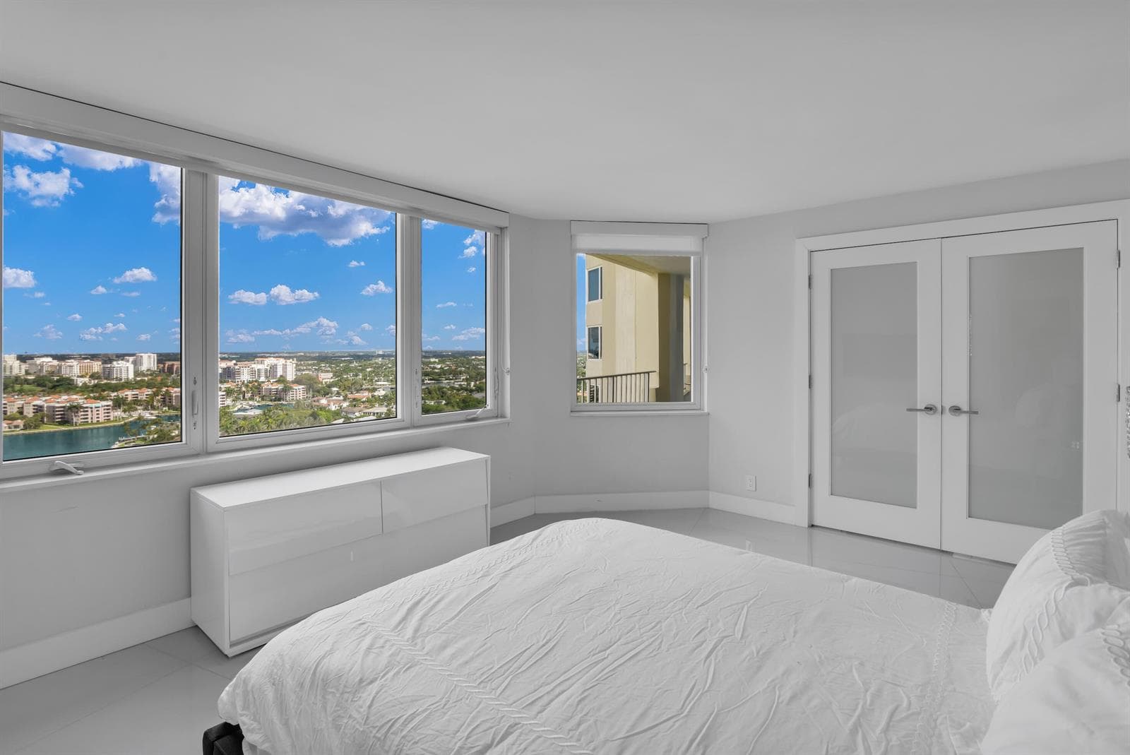 500 S Ocean Boulevard 2209 photo 21
