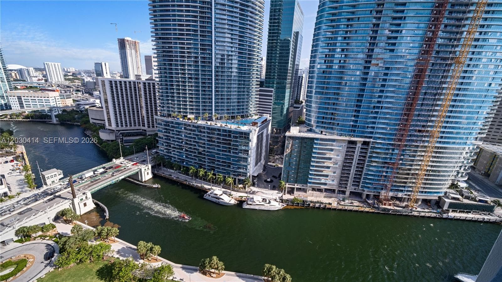 465 Brickell Ave 2704 photo 17