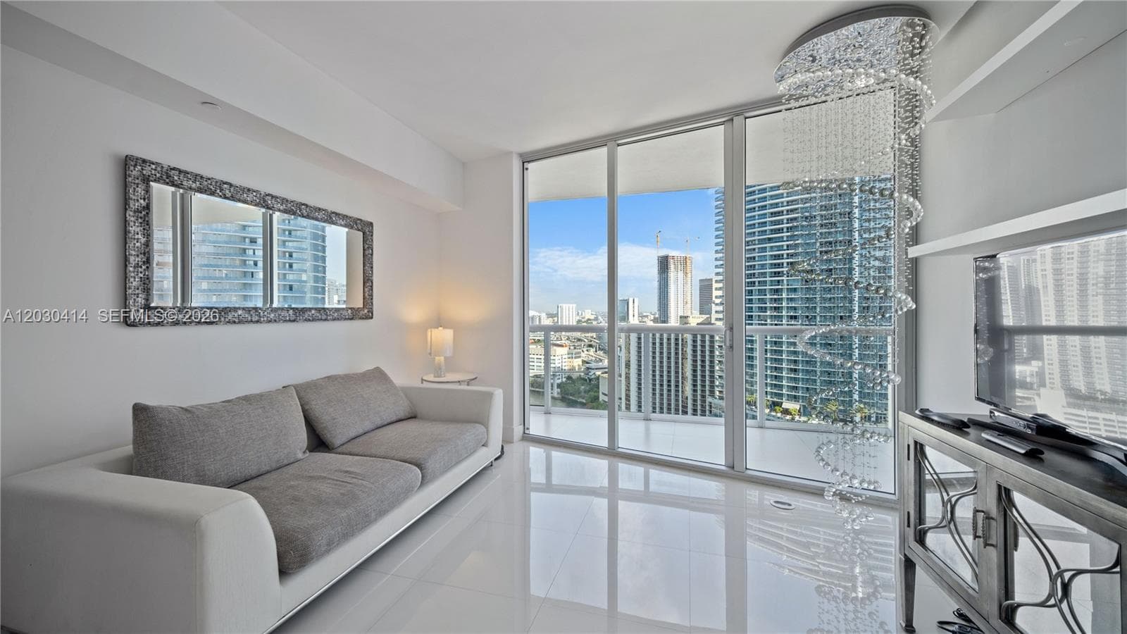 465 Brickell Ave 2704 photo 3