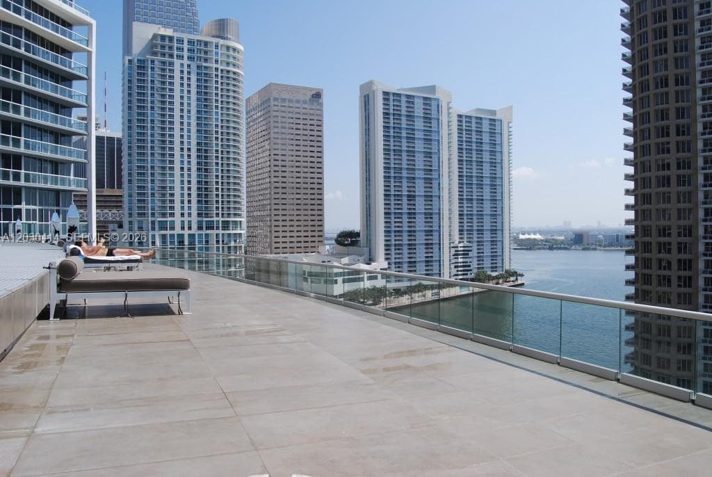 465 Brickell Ave 2704 photo 20