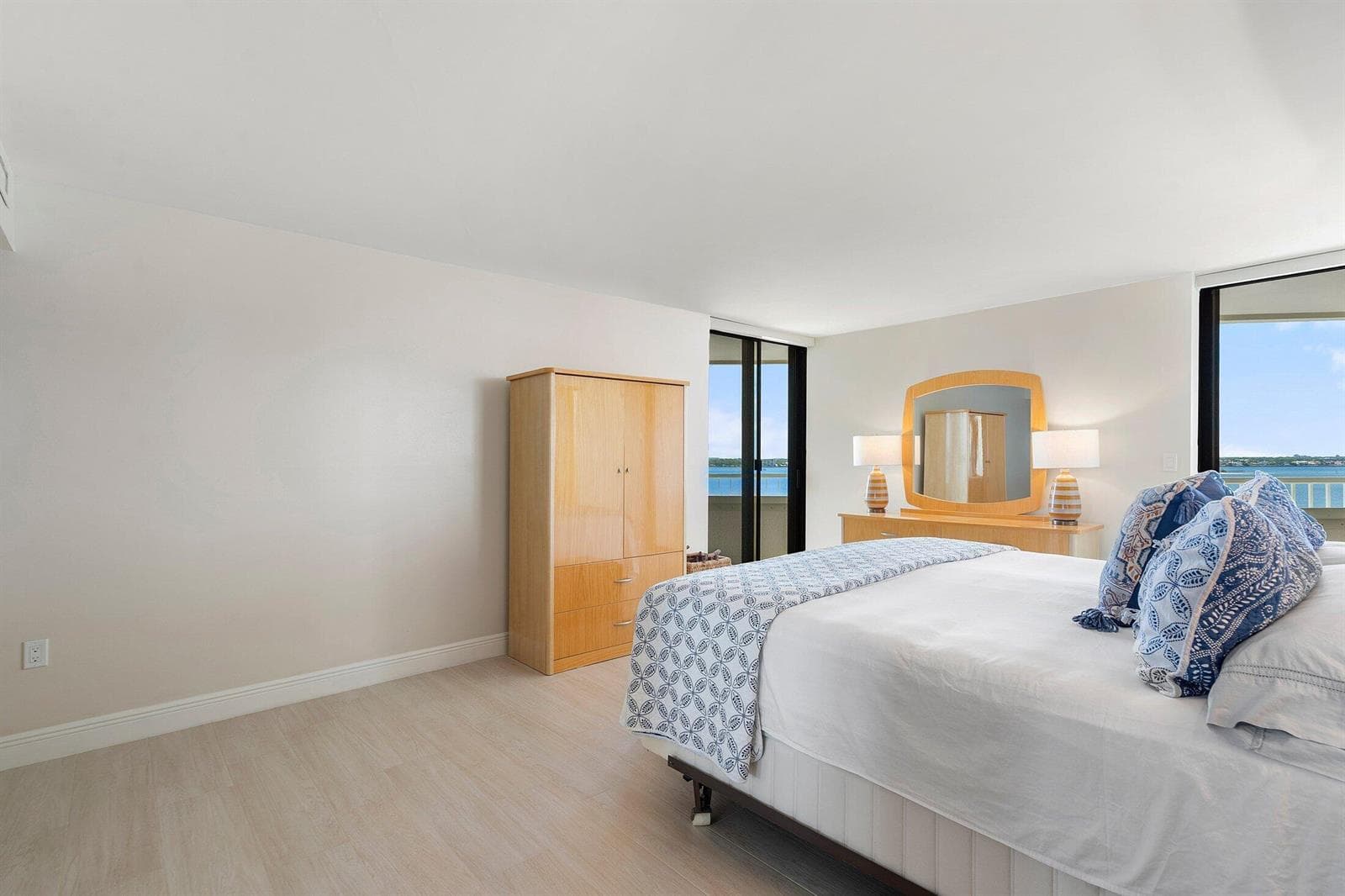 5080 N Ocean Drive 6c photo 17