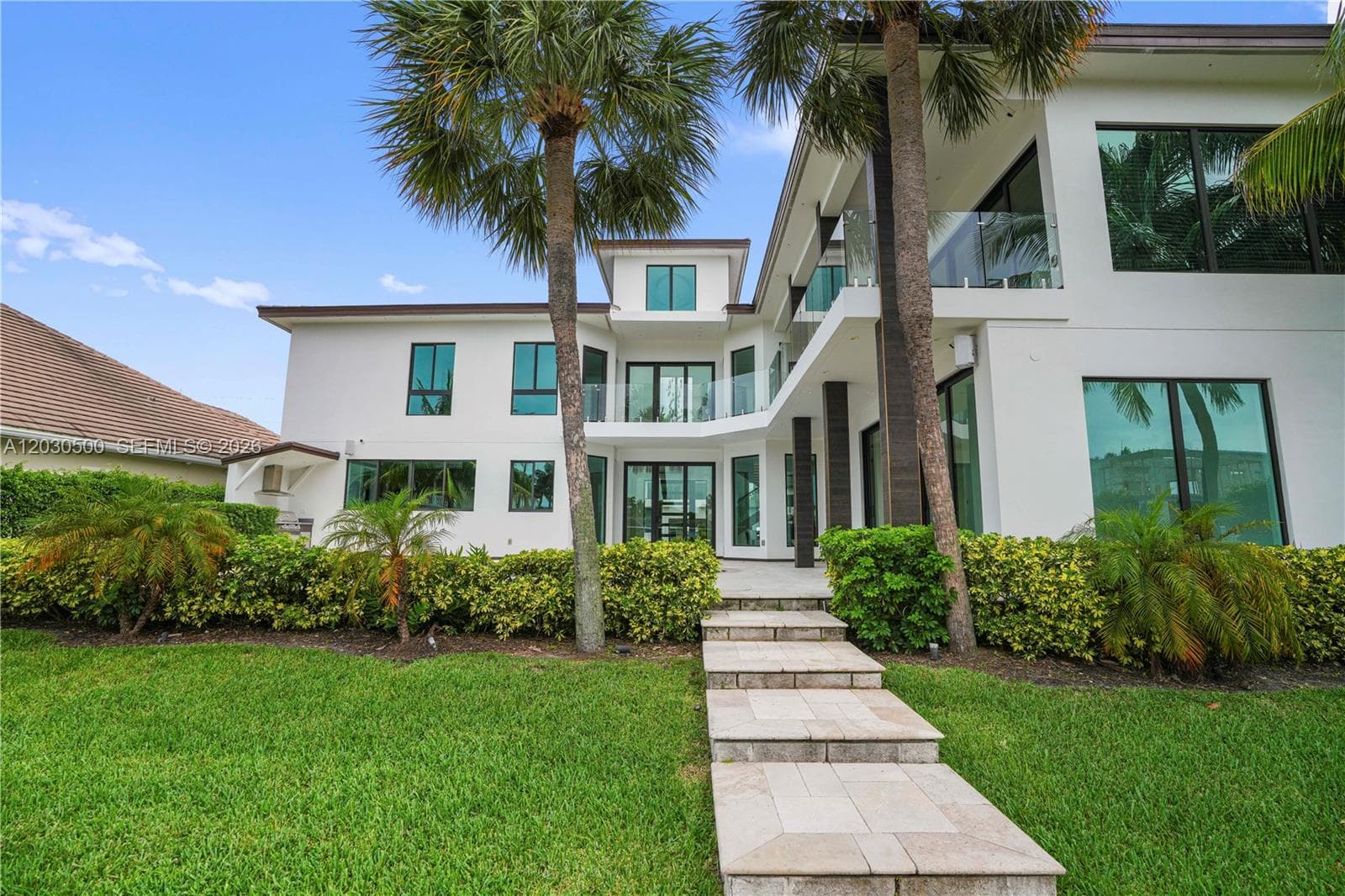 3201 NE 58th St 3201 photo 7