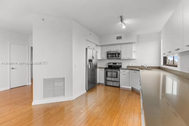 1330 West Ave 2207 photo 5