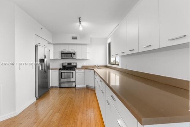 1330 West Ave 2207 photo 4