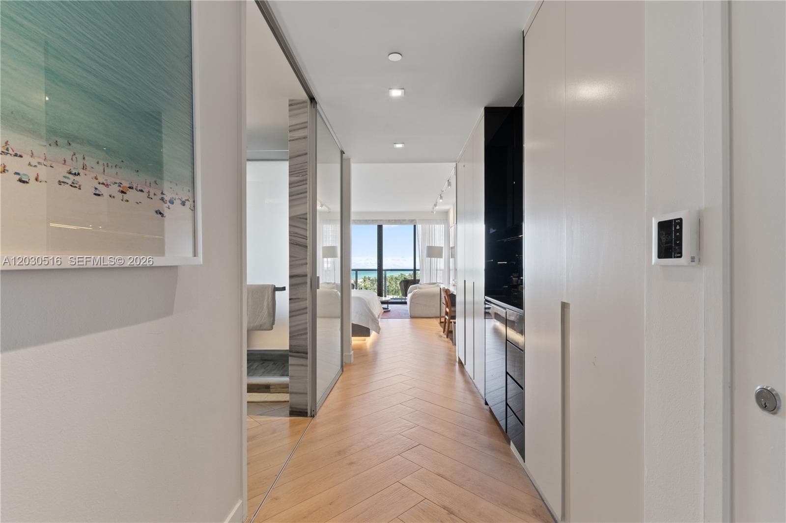 2201 Collins Ave 707 photo 10