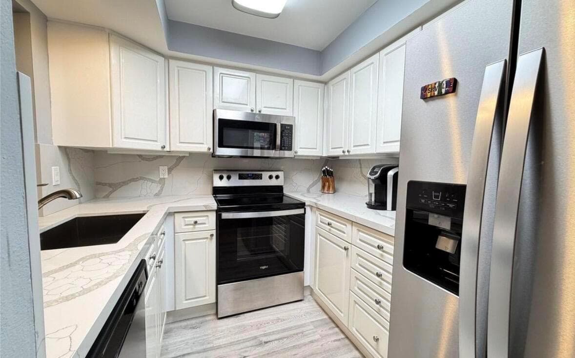 1301 River Reach Drive 111 photo 7