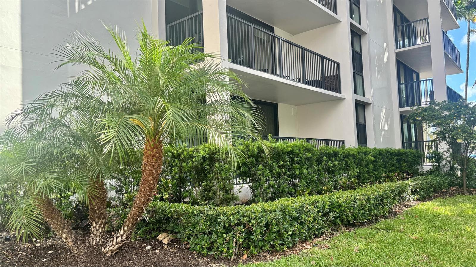 1301 River Reach Drive 111 photo 24