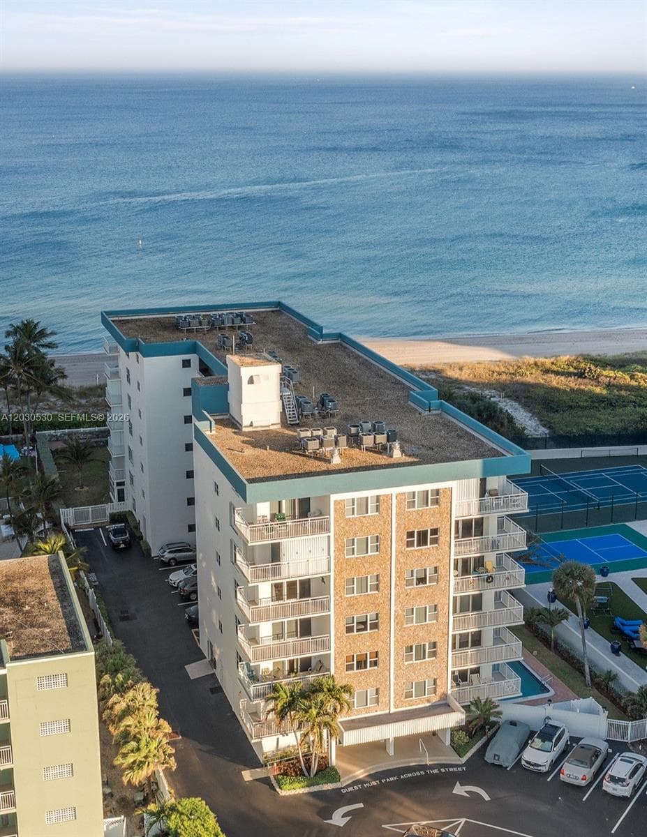 1770 S Ocean Blvd 403 photo 1