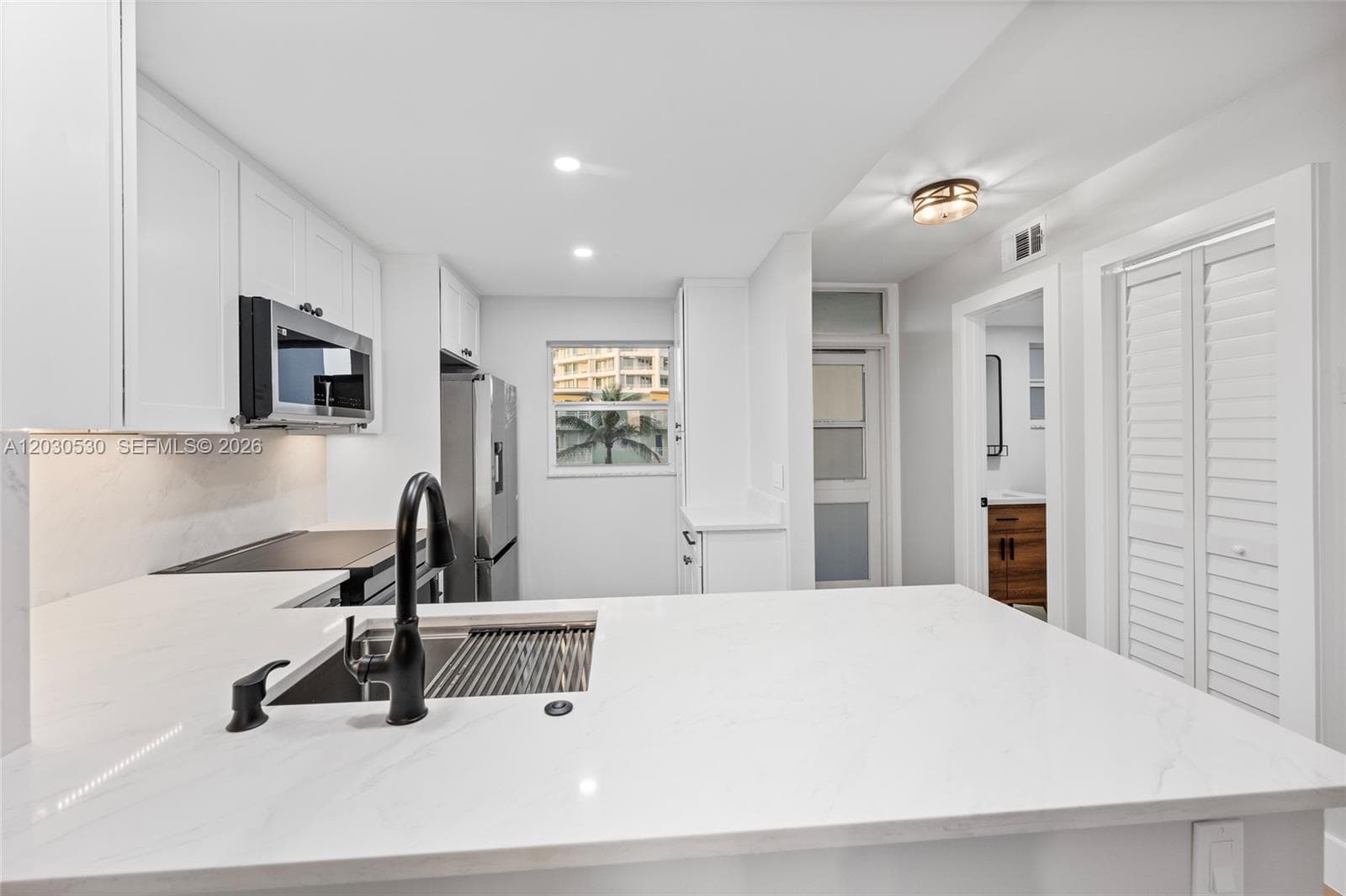 1770 S Ocean Blvd 403 photo 11