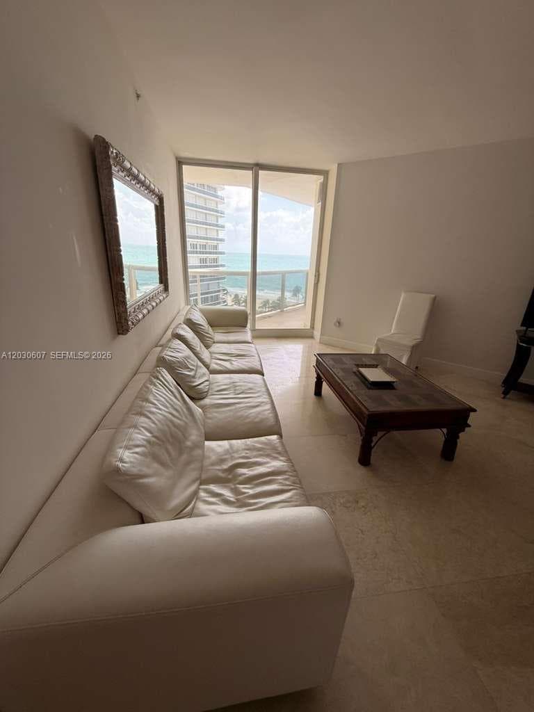 9595 Collins Ave N9-I photo 2