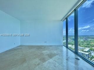601 NE 36th St 3110 photo 11