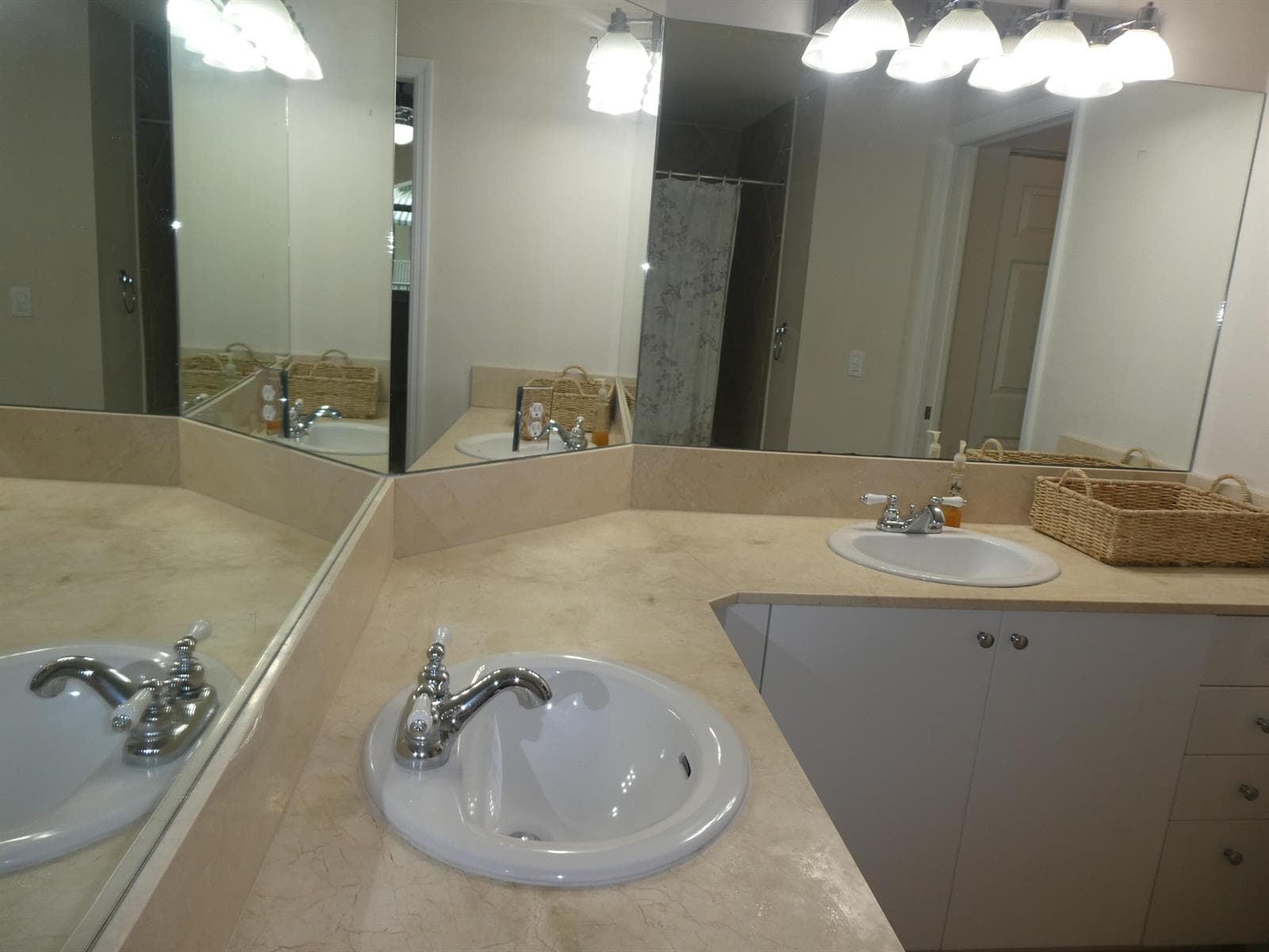 804 E Windward Way 211 photo 15
