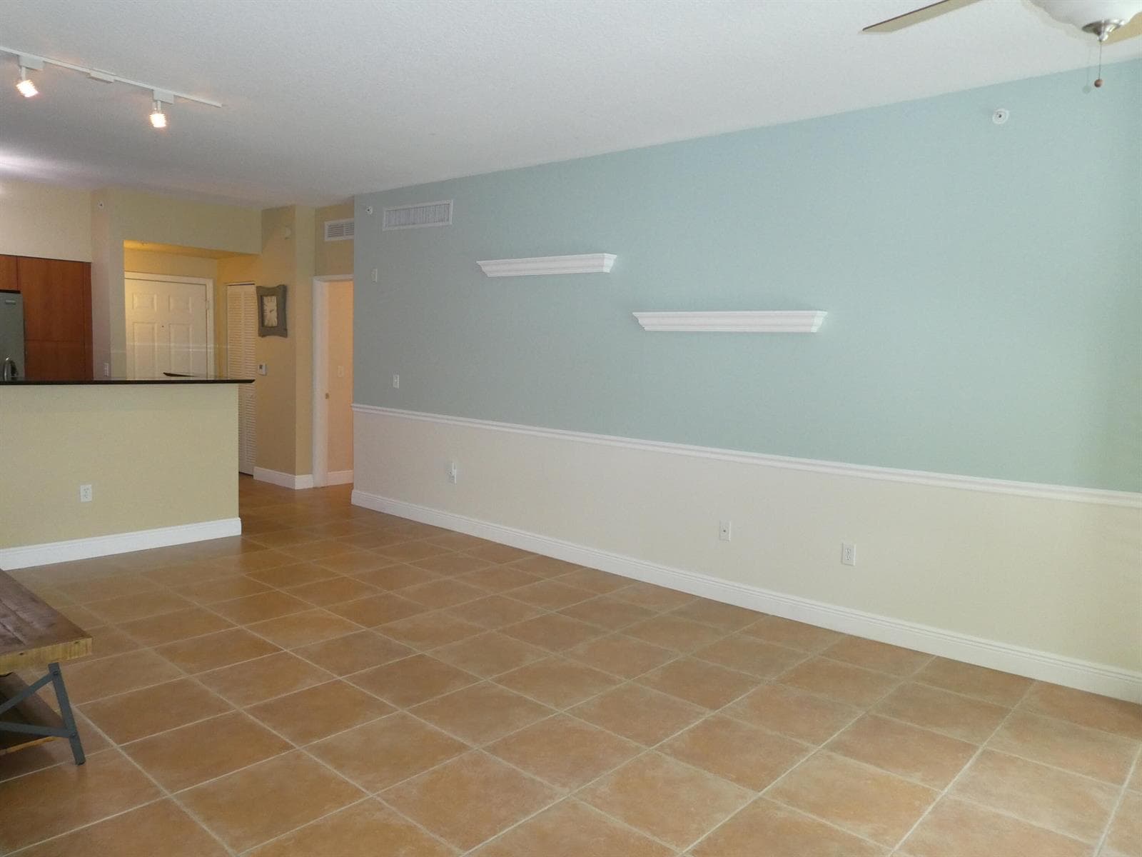 804 E Windward Way 211 photo 8