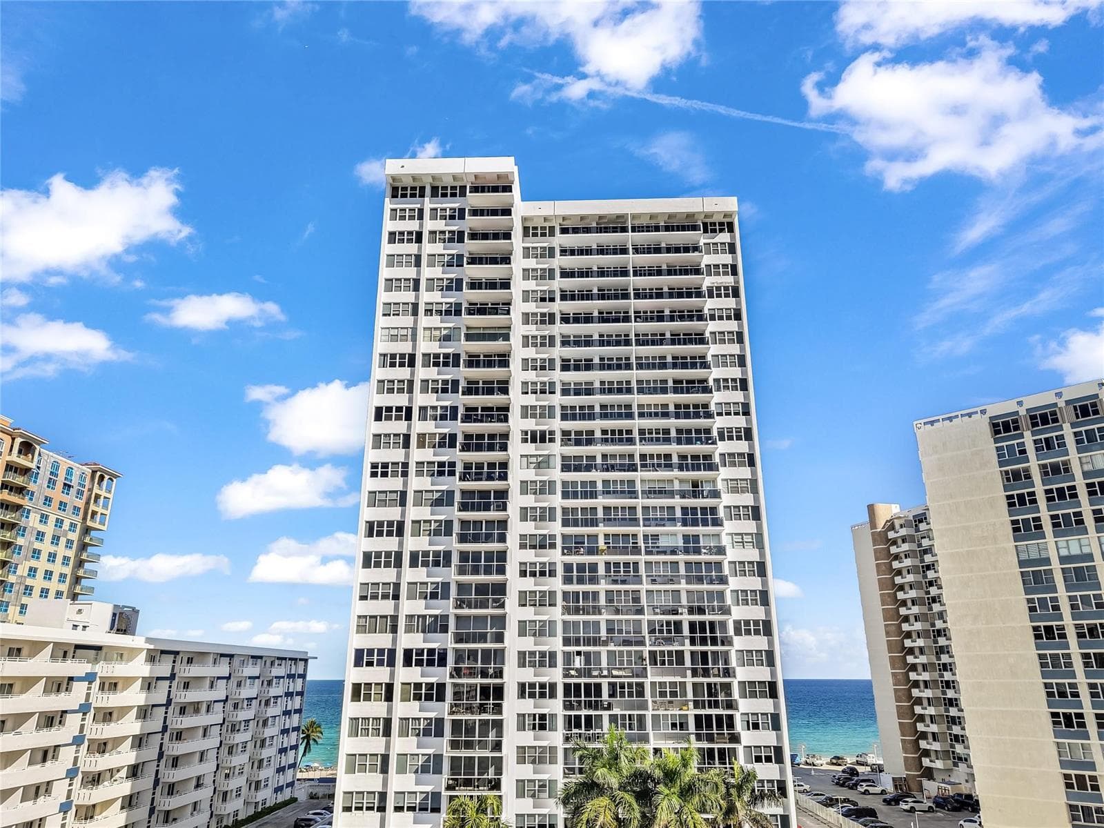 3140 S Ocean Drive 208 photo 9