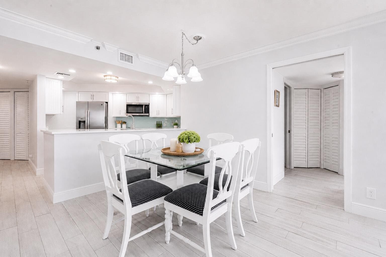 9650 S Ocean Drive 1106 photo 13