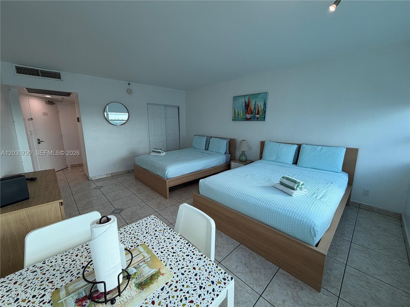 5445 Collins Ave 1506 photo 14