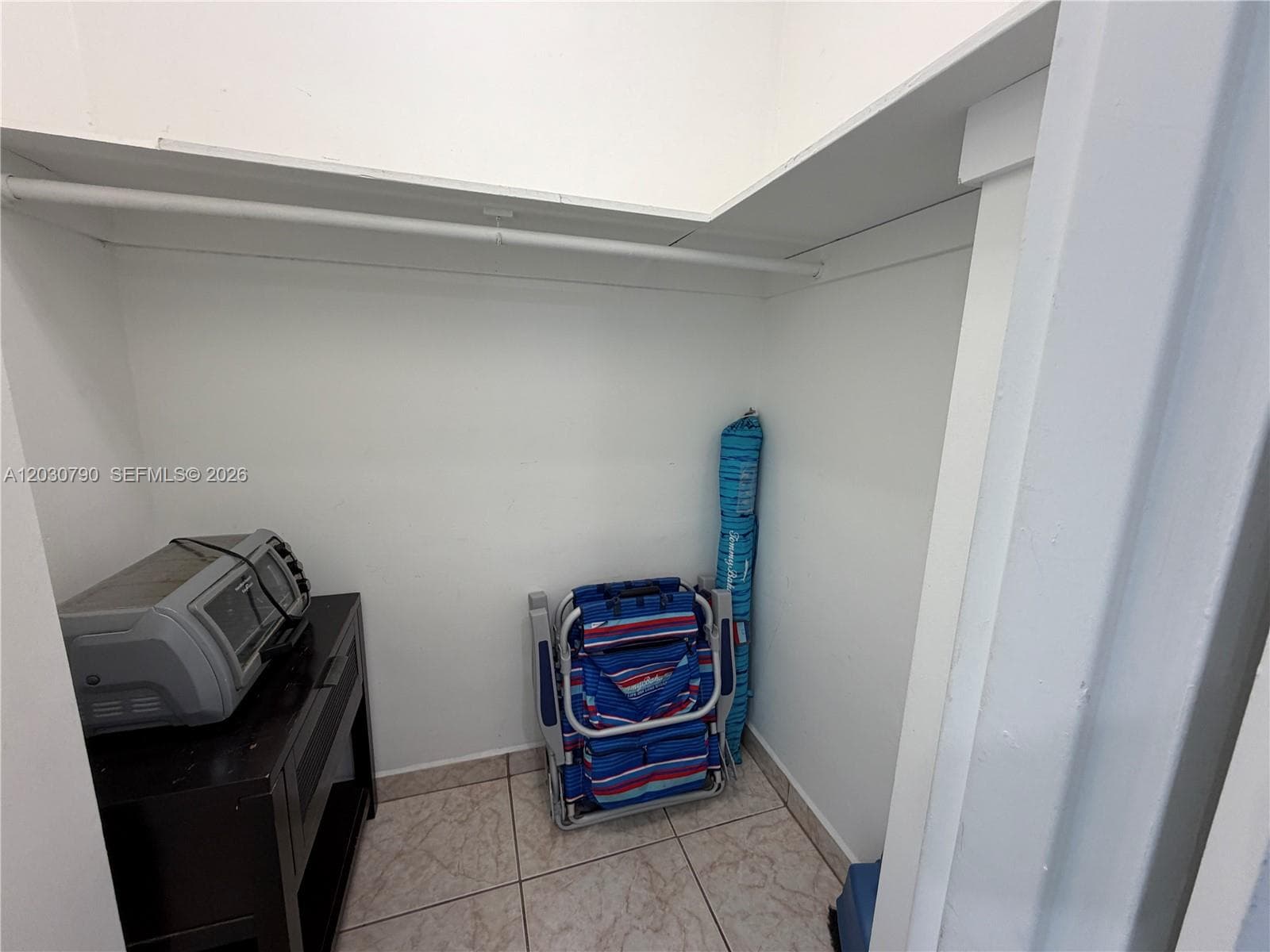 5445 Collins Ave 1506 photo 8
