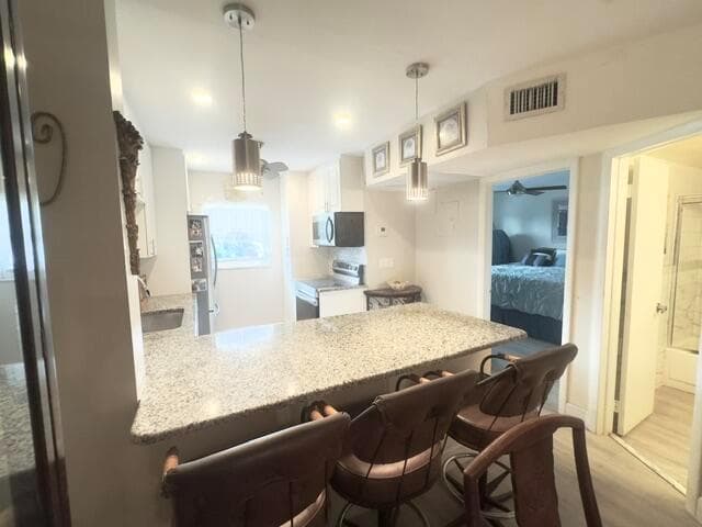 2400 NE 16th Street Unit 205 photo 13