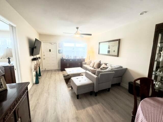 2400 NE 16th Street Unit 205 photo 22