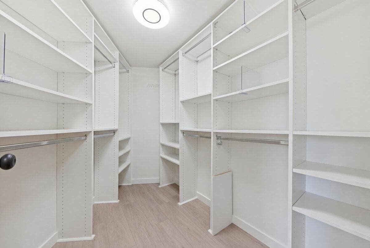 5420 N Ocean Drive 1702 photo 16
