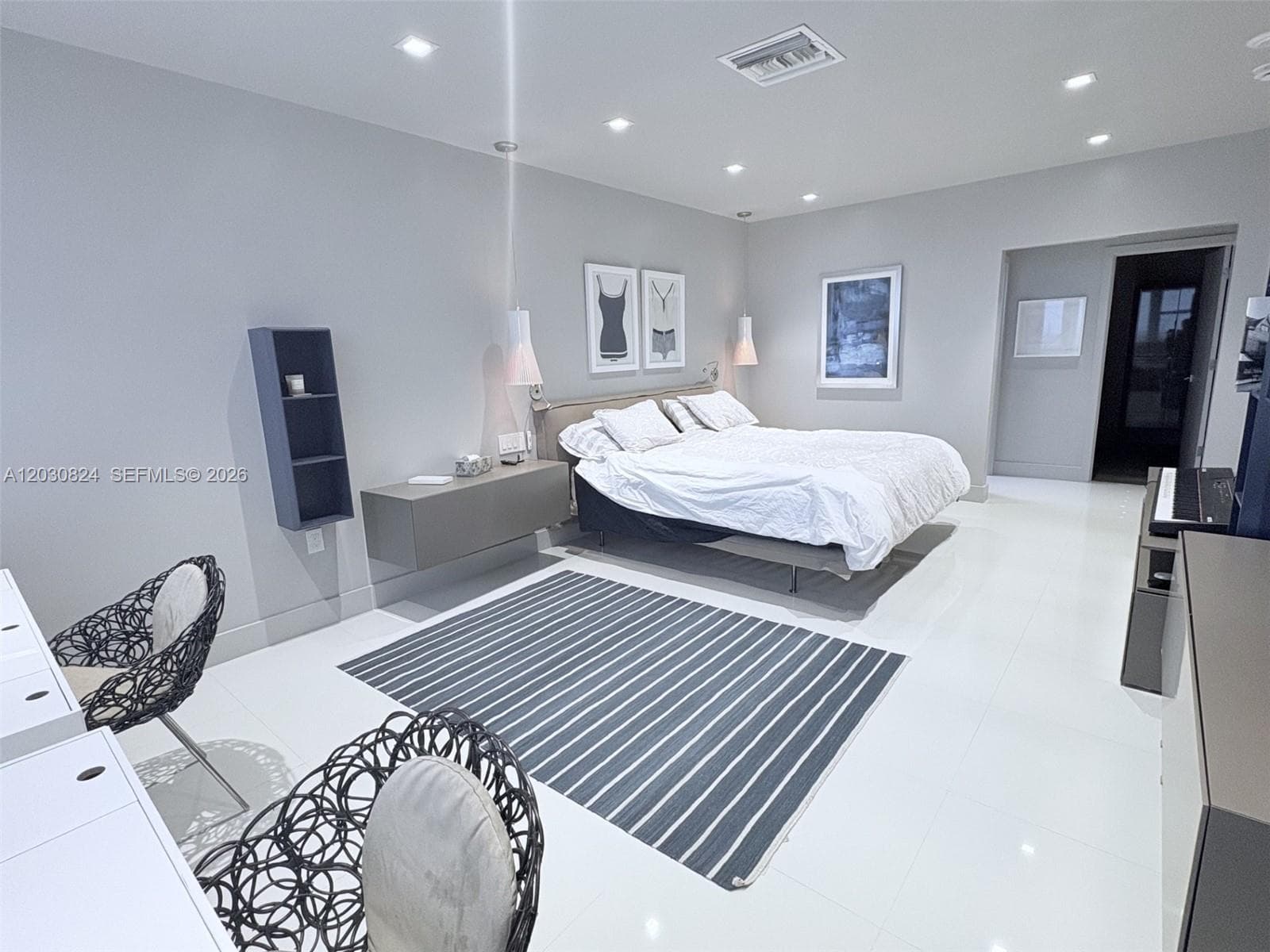 10275 Collins Ave 1522 photo 11