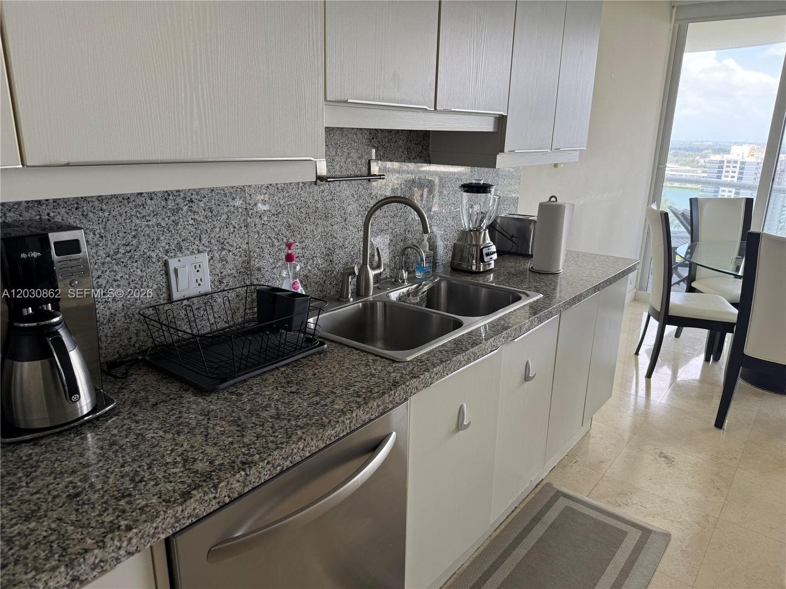 7000 Island Blvd 2403 photo 2