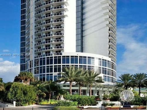 18001 Collins Ave 1010 photo 1