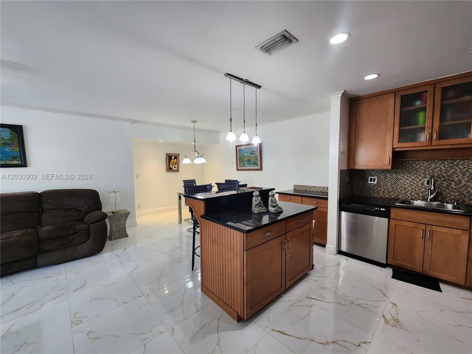 160 Cypress Club Dr 608 photo 2