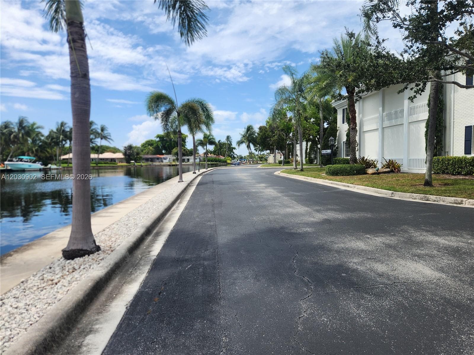 160 Cypress Club Dr 608 photo 18
