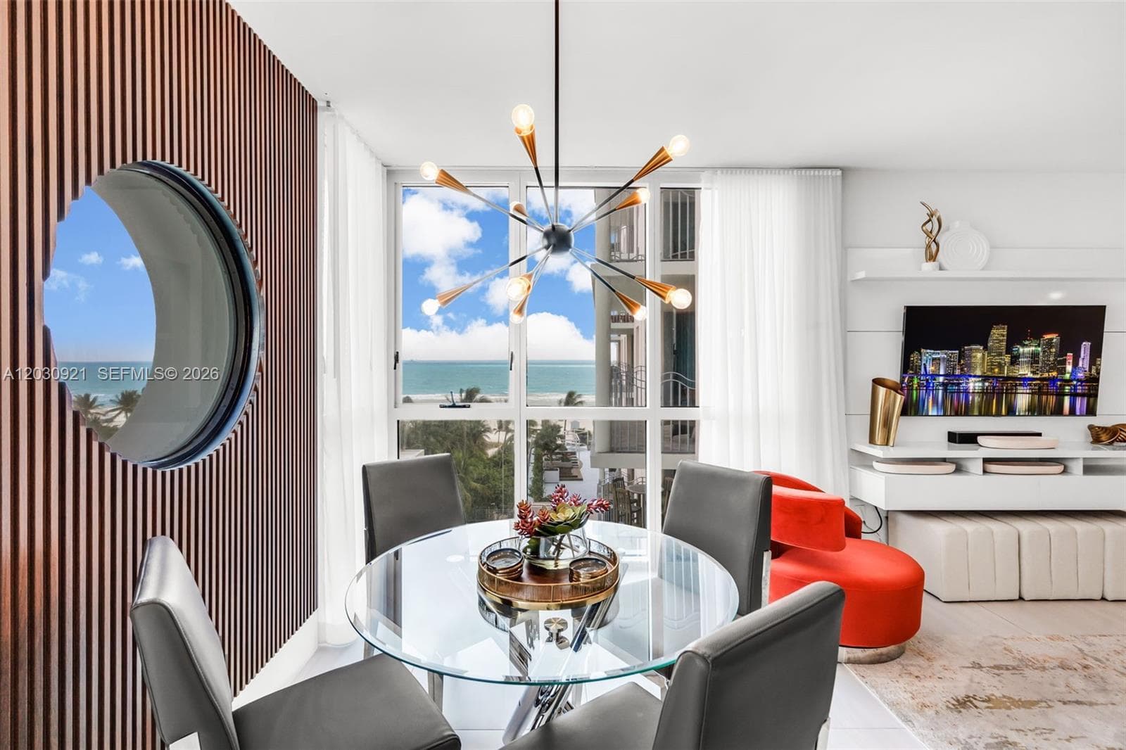 1500 OCEAN DR 707 photo 6