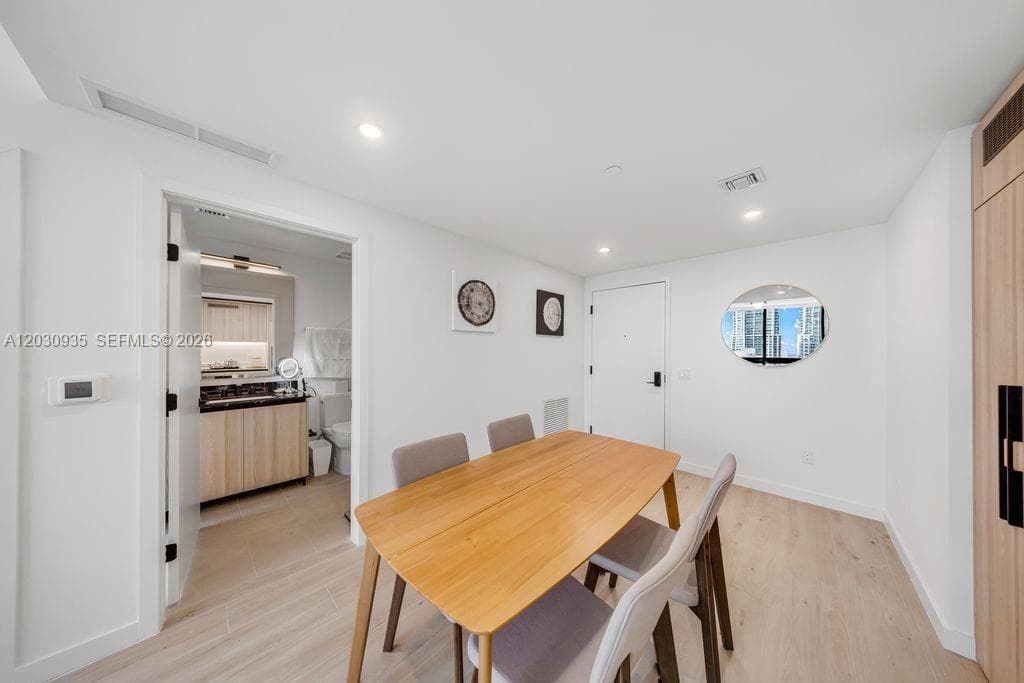 225 N Miami Ave 3507 photo 25