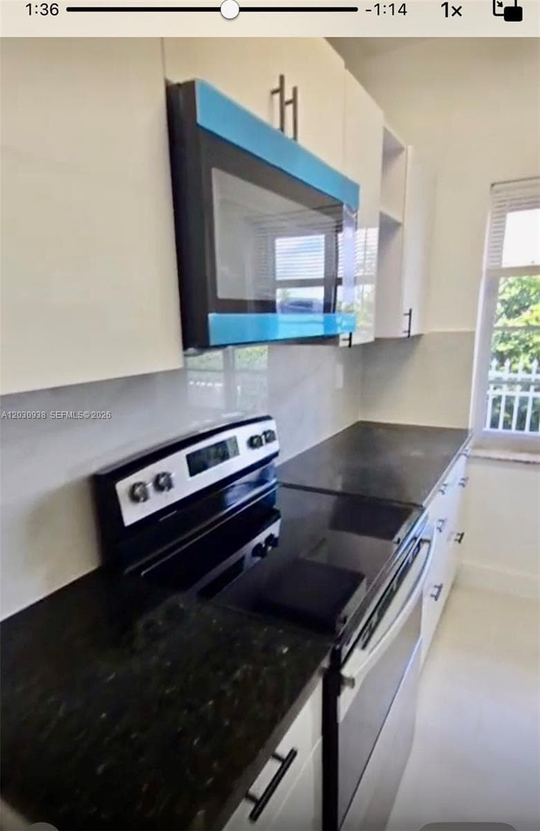 2131 Calais Dr 7 photo 20