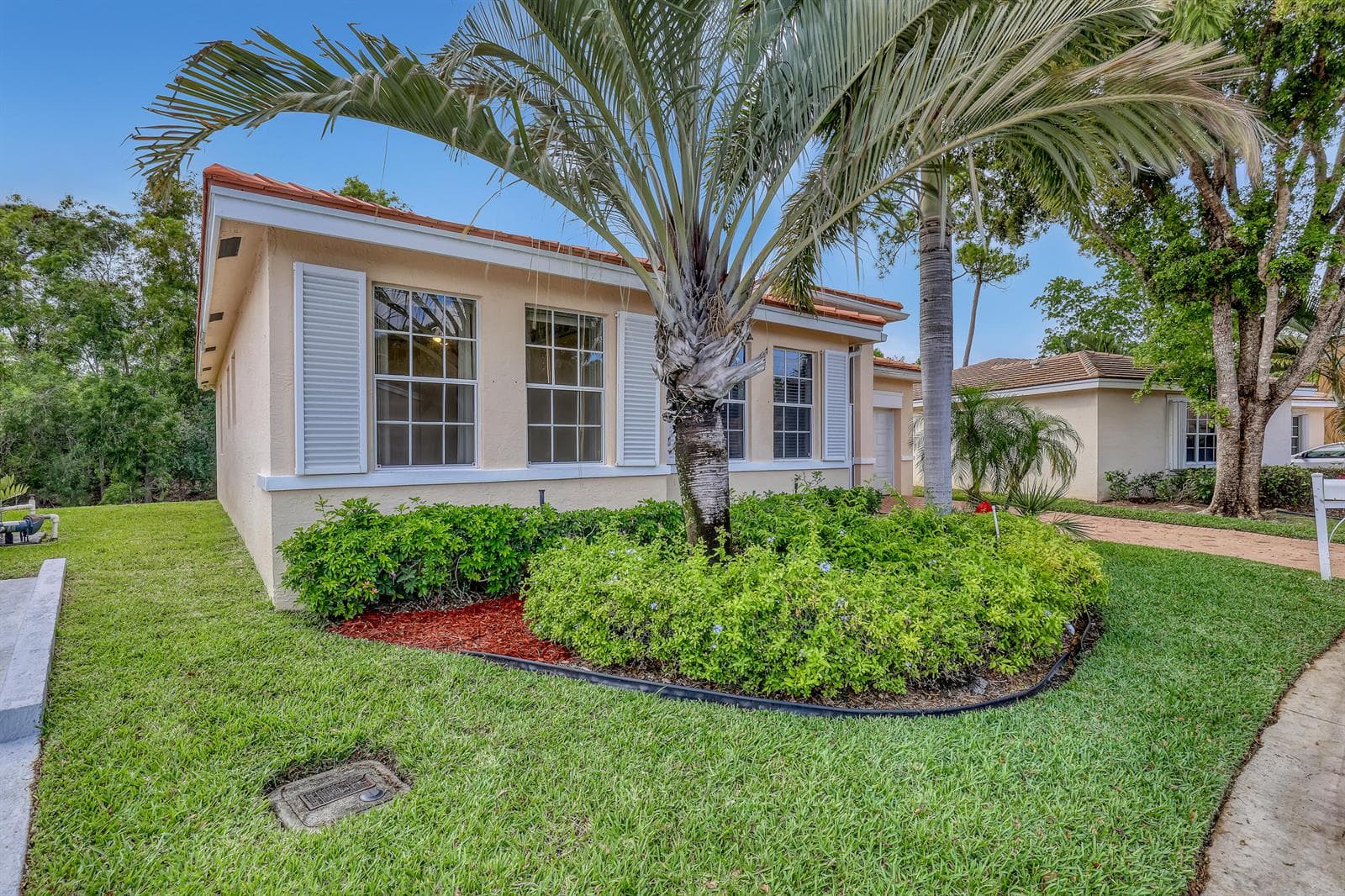 180 Caribe Court photo 2
