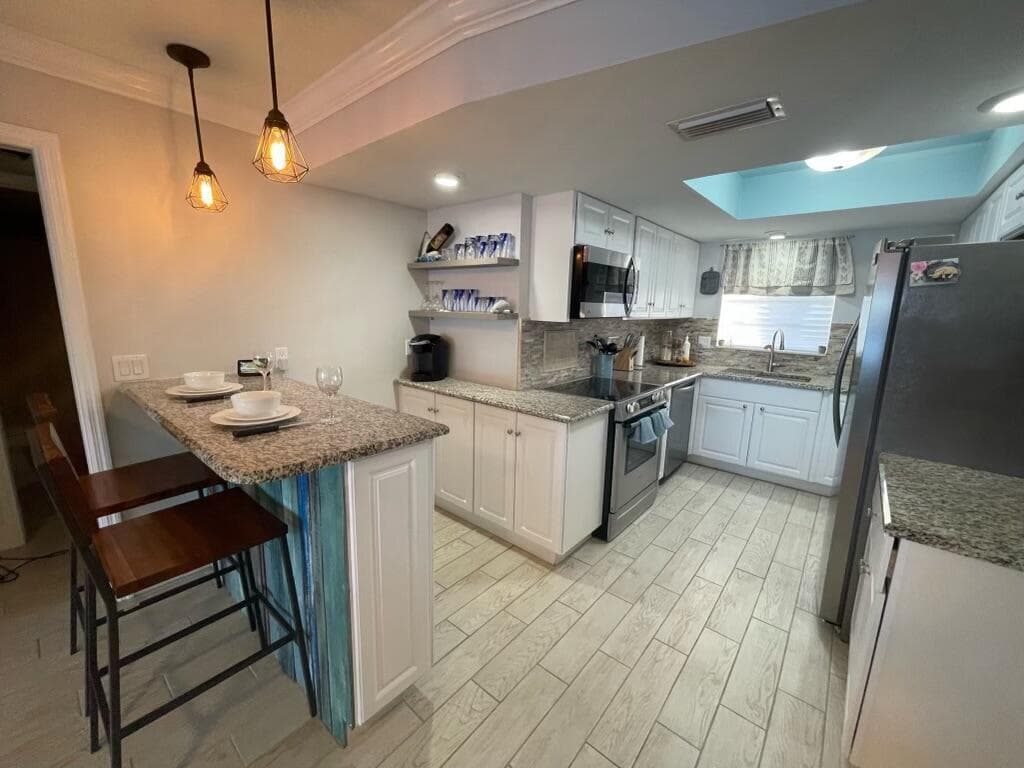 410 Wilma Circle 103 photo 8