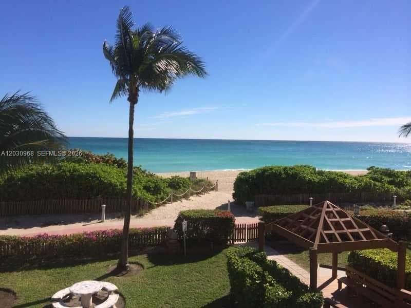 6767 Collins Ave 206 photo 1