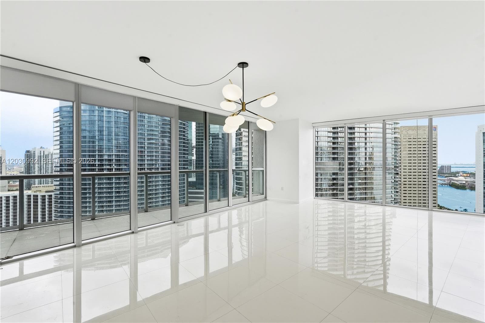 465 Brickell Ave 3202 photo 2