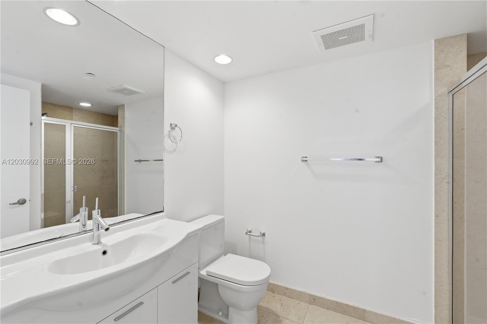 465 Brickell Ave 3202 photo 16