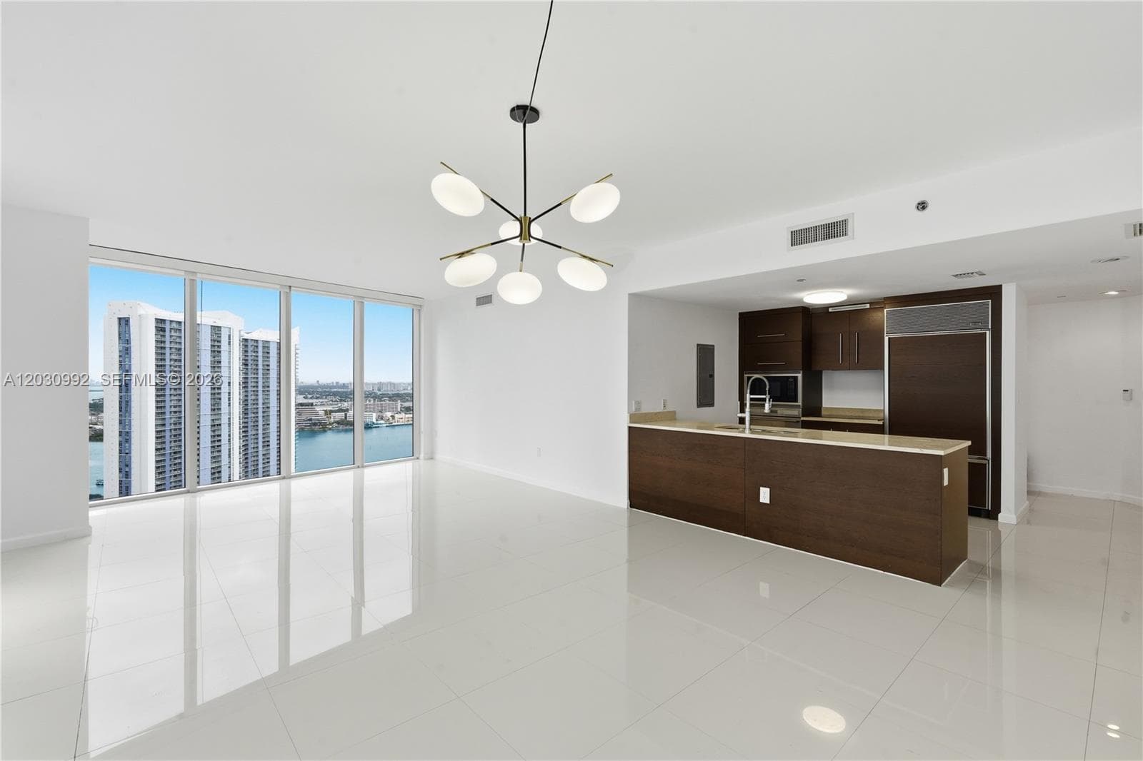 465 Brickell Ave 3202 photo 4