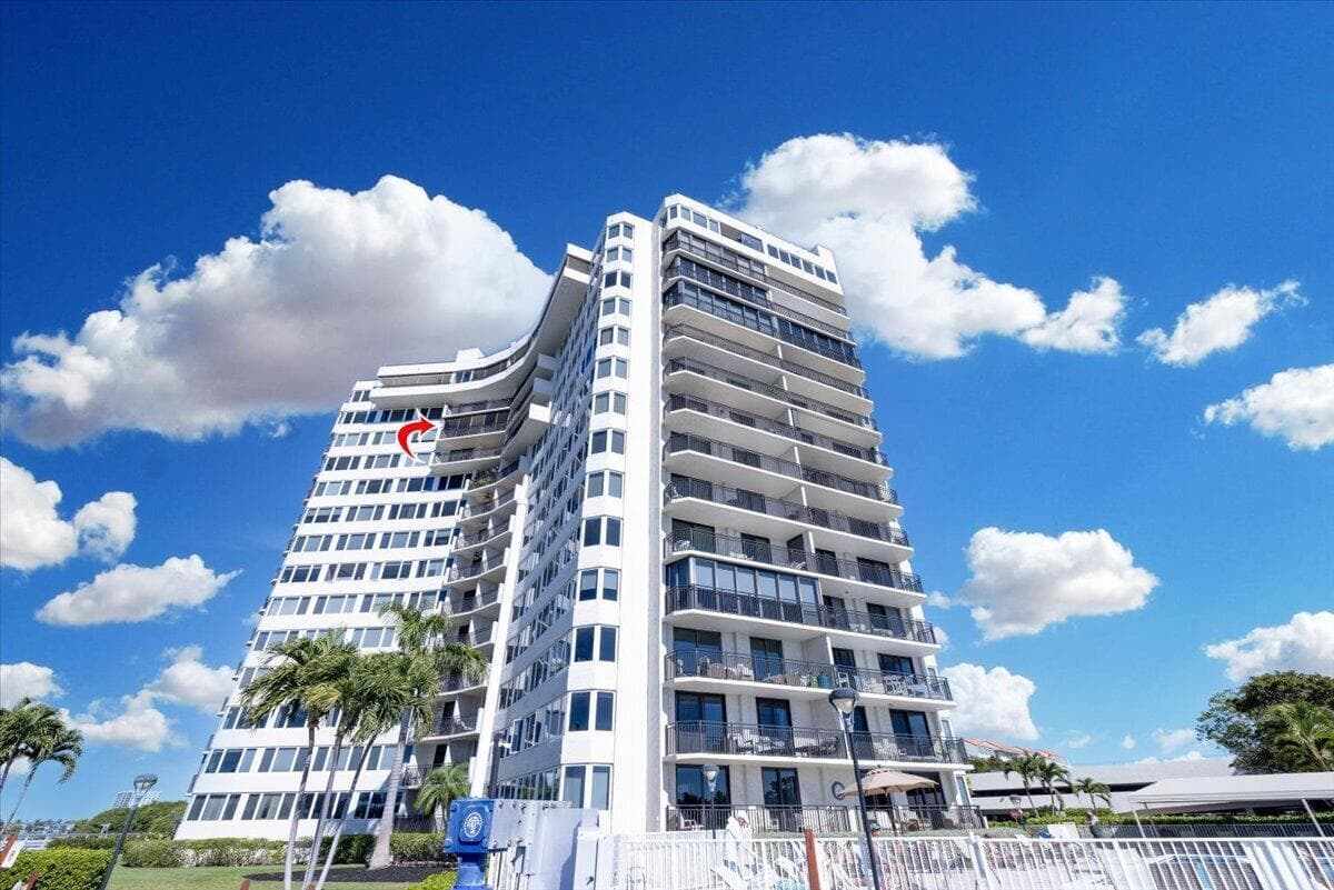 3912 S Ocean Boulevard 1211 photo 3